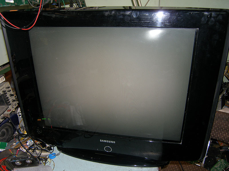 Замена матрицы ЖК телевизора — дело не простое! Ремонт телевизоров ...