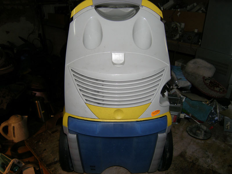 Перестал включаться пылесос с контейнером Karcher DS 5500, ремонт ...